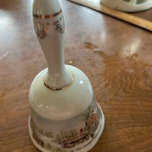 Currier & Ives Winter Scene